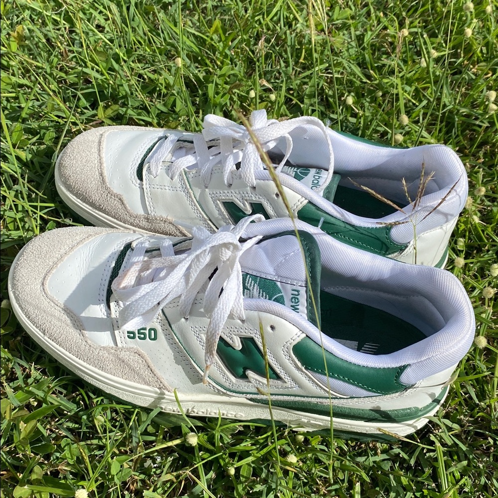 New Balance Men's Classic White and Green Sneakers